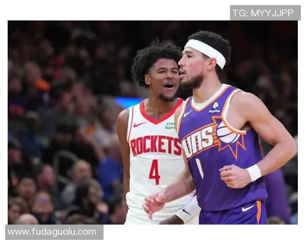 雷霆队与太阳队对决布克能否引领球队逆袭胜利